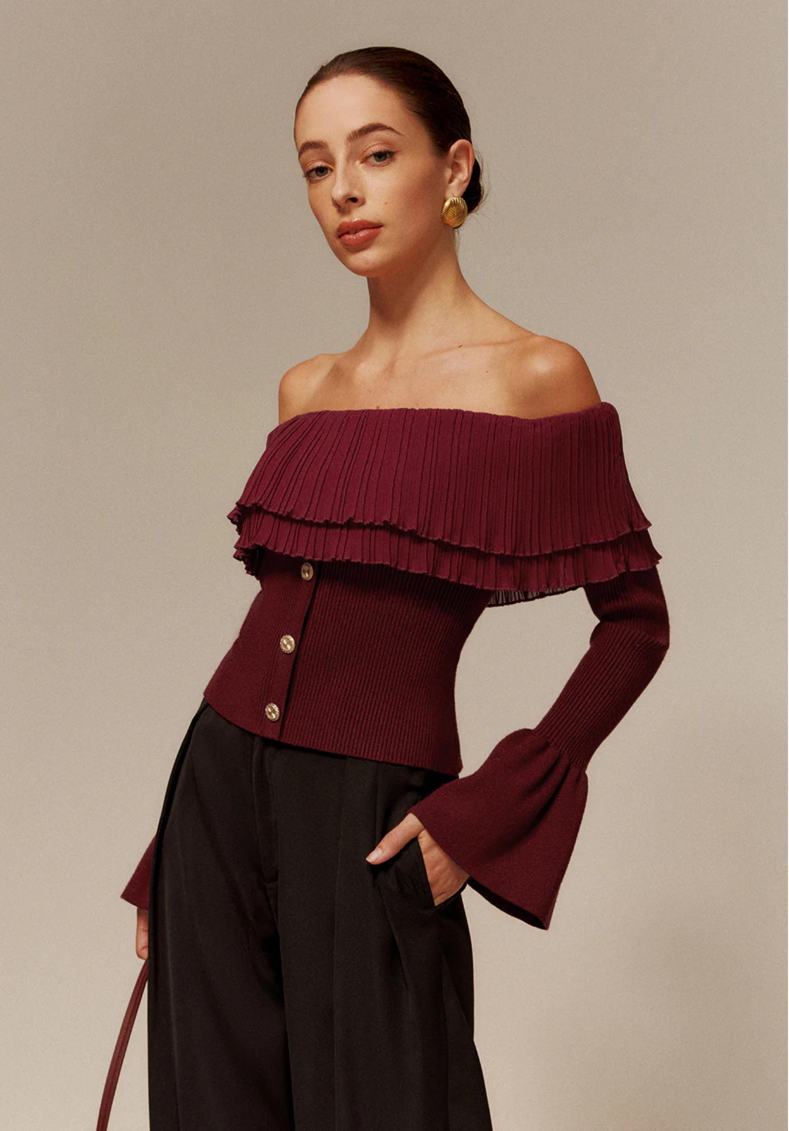 Off Shoulder Knit Top®